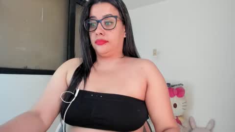 Snapshot of aylaislem chatting on February 17, 1:58 am SandyMODELINDEPENDIENT online show from February 17, 1:58 am