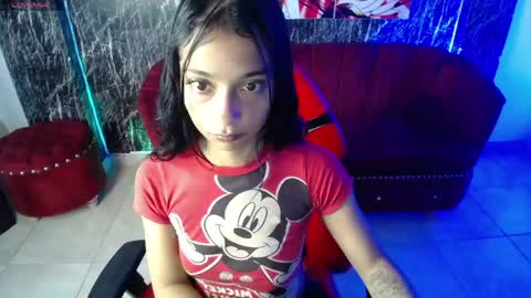 Snapshot of aylanny_m chatting on May 4, 4:03 pm aylanny_m online show from May 4, 4:03 pm