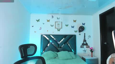 Aylin online show from February 20, 10:15 pm