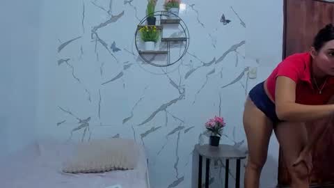 Aymy online show from February 16, 11:45 pm