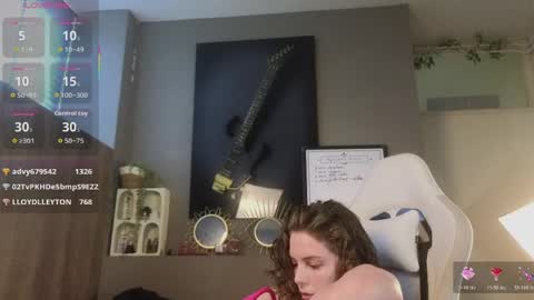 Ayreen Moore online show from April 10, 1:16 pm