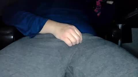 Snapshot of ayyyyletsgo chatting on January 31, 8:54 am MG online show from January 31, 8:54 am