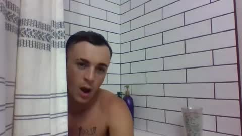 az2312752908 online show from April 13, 10:26 pm