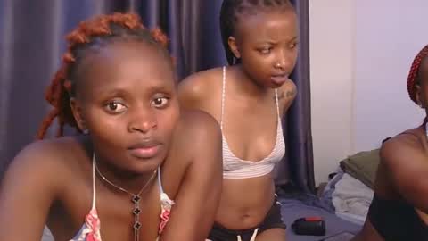 Azalea online show from March 7, 4:48 pm