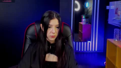 Snapshot of azaliya_haze chatting on October 12, 10:25 am Azaliya online show from October 12, 10:25 am