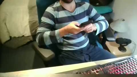 azdert online show from November 19, 3:12 pm