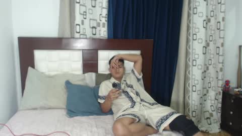 Aziel Pantoja online show from October 16, 1:28 am