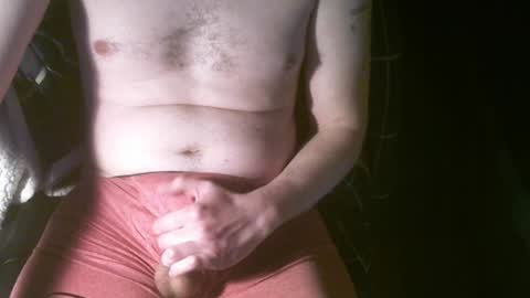 Snapshot of azinn chatting on February 4, 9:52 pm Zin online show from February 4, 9:52 pm