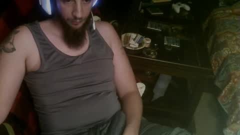 Snapshot of azinn chatting on October 17, 8:55 pm Zin online show from October 17, 8:55 pm