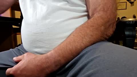 Snapshot of aztec2step70 chatting on February 28, 4:21 am aztec2step70 online show from February 28, 4:21 am