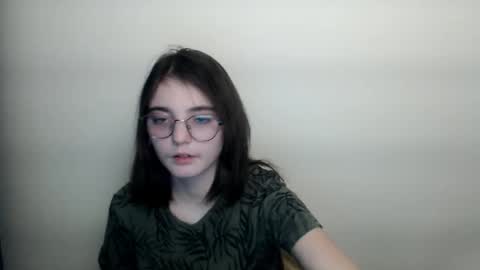 Snapshot of azumi_chan_ chatting on February 6, 4:21 pm azumi_chan_ online show from February 6, 4:21 pm