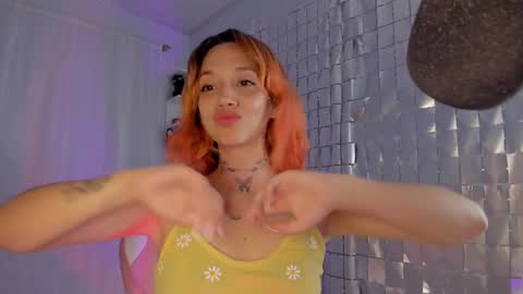 Snapshot of azumi_saan chatting on March 12, 1:03 am azumi saan online show from March 12, 1:03 am