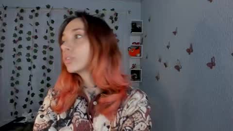 Snapshot of azumi_saan chatting on October 30, 3:19 am azumi saan online show from October 30, 3:19 am