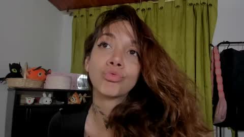 azumi saan online show from April 1, 2:56 am