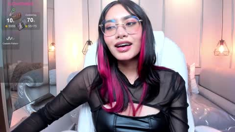 Snapshot of azurakindong chatting on December 28, 10:23 pm Azura online show from December 28, 10:23 pm
