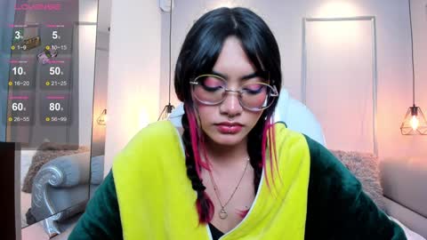 Snapshot of azurakindong chatting on January 11, 12:12 am Azura online show from January 11, 12:12 am