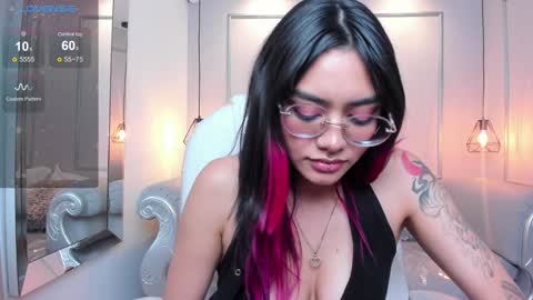 Snapshot of azurakindong chatting on January 16, 1:48 am Azura online show from January 16, 1:48 am