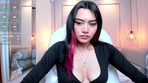 Snapshot of azurakindong chatting on January 28, 10:56 pm Azura online show from January 28, 10:56 pm