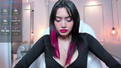 Snapshot of azurakindong chatting on February 24, 7:41 pm Azura online show from February 24, 7:41 pm