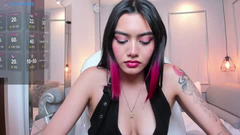 Snapshot of azurakindong chatting on February 26, 1:21 am Azura online show from February 26, 1:21 am