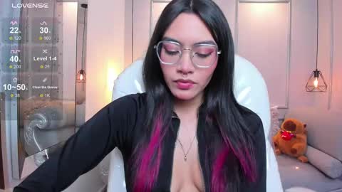 Snapshot of azurakindong chatting on September 9, 7:13 pm Azura online show from September 9, 7:13 pm