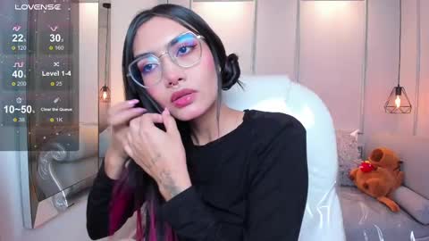 Snapshot of azurakindong chatting on September 26, 7:29 pm Azura online show from September 26, 7:29 pm
