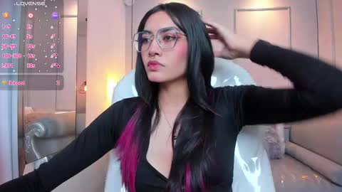 Snapshot of azurakindong chatting on October 20, 7:14 pm Azura online show from October 20, 7:14 pm