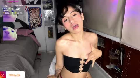 Lyanna online show from February 8, 11:55 pm