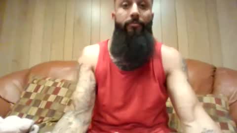 Snapshot of b713htx chatting on November 26, 8:48 am Miguel online show from November 26, 8:48 am