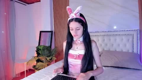 BARBIE online show from April 1, 11:55 am