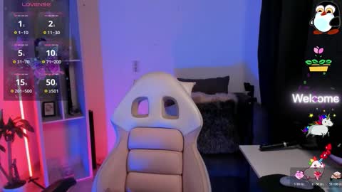 Snapshot of baaby_boyy chatting on November 24, 12:16 pm odeley online show from November 24, 12:16 pm