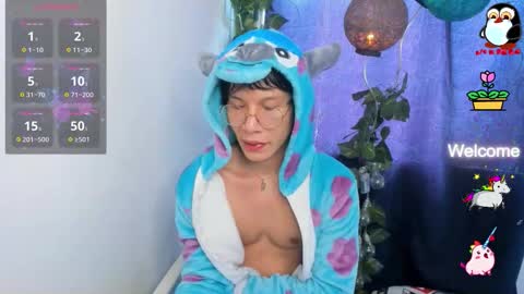 Snapshot of baaby_boyy chatting on December 18, 6:47 pm odeley online show from December 18, 6:47 pm