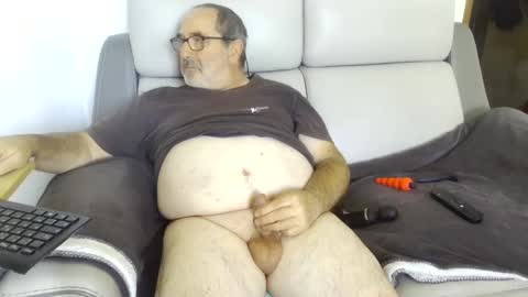 Snapshot of babacool96 chatting on September 29, 11:37 am babacool 96 online show from September 29, 11:37 am