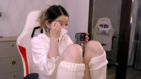 Cute Raby online show from November 18, 1:04 pm