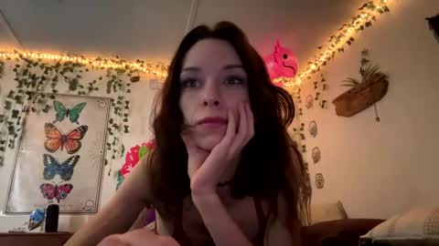 Snapshot of babiifern chatting on January 16, 3:34 am Fern Browning online show from January 16, 3:34 am