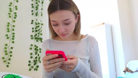 Snapshot of baby_adele chatting on January 29, 7:46 am bb adele online show from January 29, 7:46 am