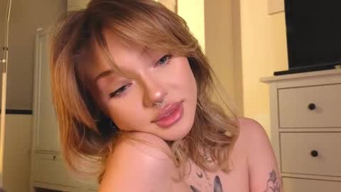 Snapshot of baby_adele chatting on February 26, 8:44 pm bb adele online show from February 26, 8:44 pm