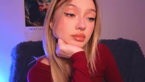 Snapshot of baby_adele chatting on September 23, 6:22 pm bb adele online show from September 23, 6:22 pm