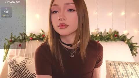 Snapshot of baby_adele chatting on December 19, 3:30 pm bb adele online show from December 19, 3:30 pm