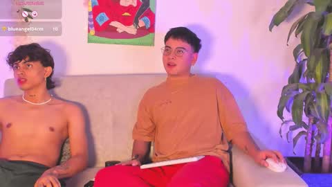 Snapshot of baby_angel_19 chatting on November 23, 1:16 am Anngel online show from November 23, 1:16 am