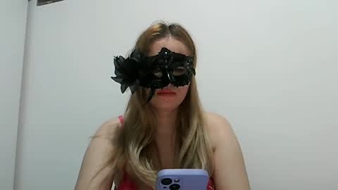 Baby Blonde online show from April 4, 5:43 pm