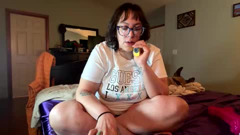 blue online show from April 11, 4:17 am