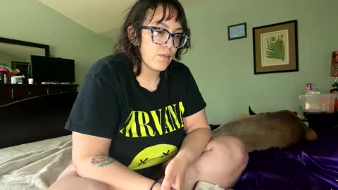 blue online show from April 14, 9:54 pm