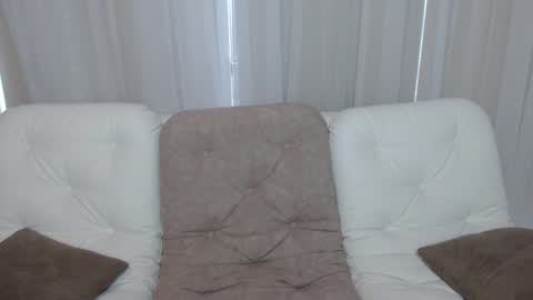 Snapshot of baby_emmaa chatting on January 28, 10:23 am Baby emmaa online show from January 28, 10:23 am