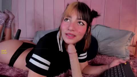 Snapshot of baby_gaaby chatting on November 20, 8:08 pm baby_gaaby online show from November 20, 8:08 pm