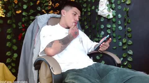 OF GxoXabs online show from December 30, 3:13 pm