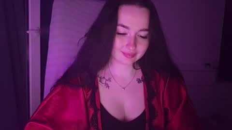 Snapshot of baby_girl_2028 chatting on June 1, 8:32 pm Gabriella online show from June 1, 8:32 pm