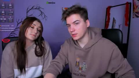 baby online show from November 19, 9:15 pm