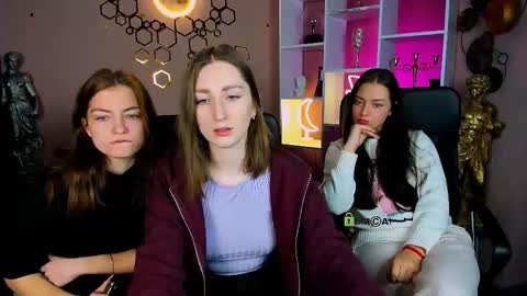 baby online show from December 22, 7:05 am