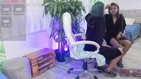 Snapshot of baby_julieta00 chatting on May 30, 11:29 am Julieta online show from May 30, 11:29 am